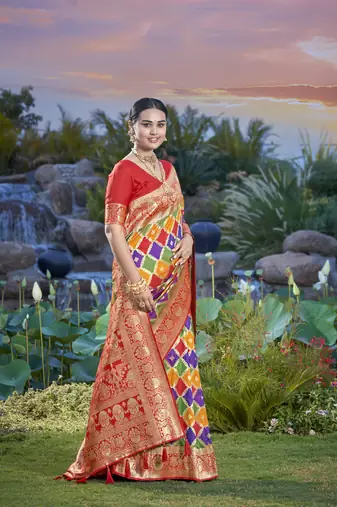 women's banarasi woven green with multicolor saree with heavy jacquard work saree with blouse piece