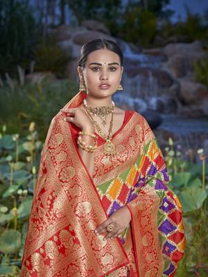 women's banarasi woven green with multicolor saree with heavy jacquard work saree with blouse piece 4