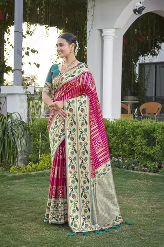 women's banarasi woven pink with green saree with heavy jacquard work saree with blouse piece