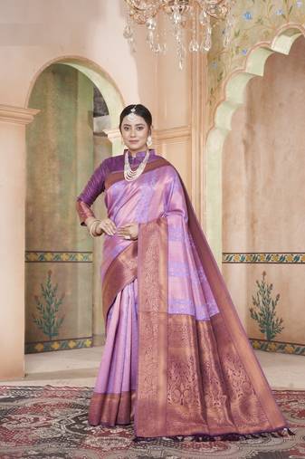 lavender Kanchivaram Silk Zari Weaving With Gold Zari Border And Pallu Saree With Blouse For Women