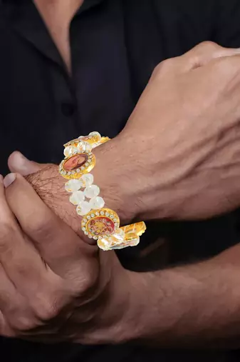 Brass gold guruji bracelet