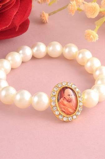 White 10mm pearl bead cz guruji bracelet