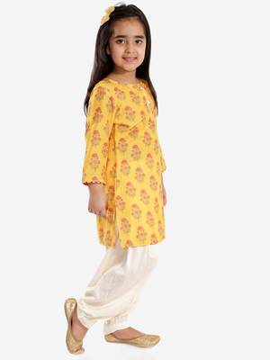  girls' mustard and cream linen kurta and patiala set 3