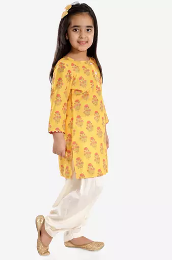  girls' mustard and cream linen kurta and patiala set