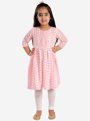  girls' chikankari cotton kurta and leggings set 2