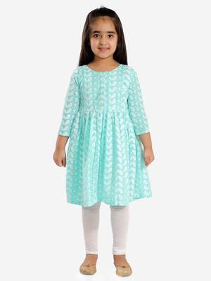  girls' chikankari cotton kurta and leggings set 2