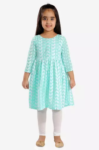  girls' chikankari cotton kurta and leggings set