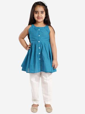  girls' handloom cotton kurta and straight pant set 1