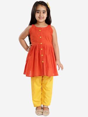  girls' handloom cotton kurta and straight pant set 2