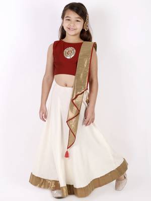  girls' maroon and cream lehenga and dupatta set 1