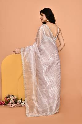 Alluring lavender color designer handwork saree 3
