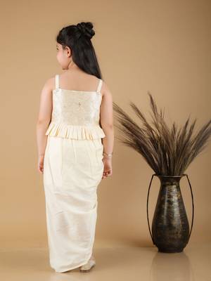  girls' cream lehenga set 3