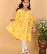  girls' chikankari cotton kurta and leggings set