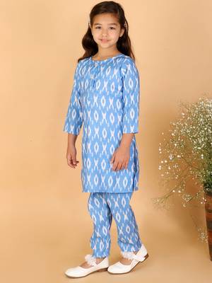  girls' aqua blue kurta and pant set 2