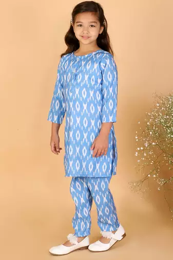  girls' aqua blue kurta and pant set