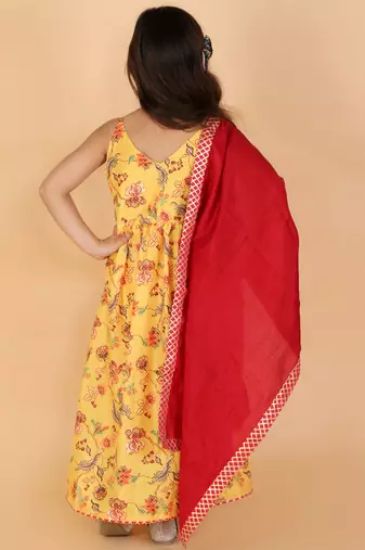  girls' yellow and maroon anarkali and dupatta set