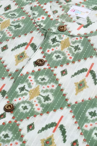  infant  green and white cotton blend kurta pyjama set