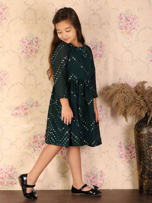 girls' green ethnic dress 2