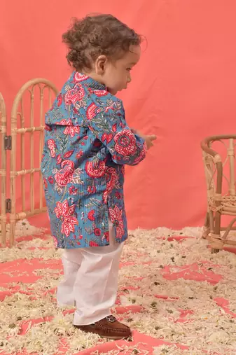  infant  blue and white cotton blend kurta pyjama set