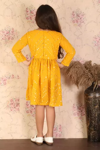  girls' yellow ethnic dress