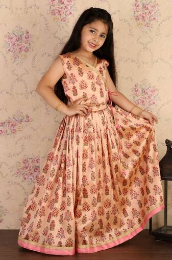  girls' peach lehenga set