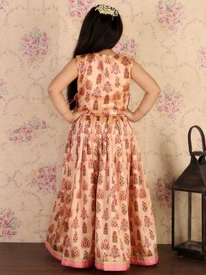  girls' peach lehenga set 3