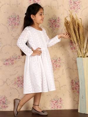  girls' white ethnic dress 2