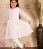 girls' white kurta and churidar