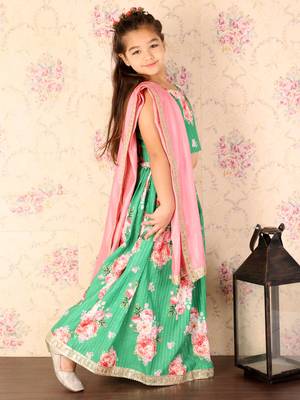  girls' green and pink sequins floral lehenga and dupatta set 2