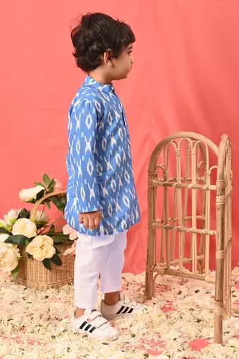  infantaqua blue and white ikkat kurta pyjama set