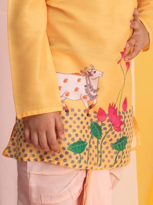 yellow and white kurta pyjama set 4