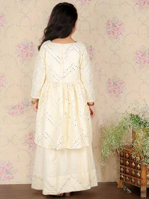 White Ethnic Lehenga Set for Girls 3