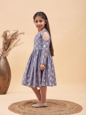  girls' grey ethnic dress 2