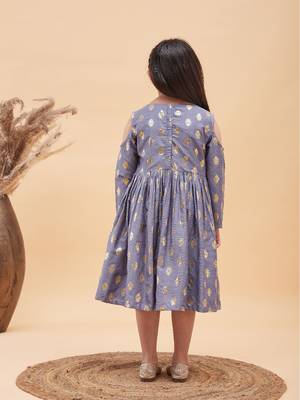  girls' grey ethnic dress 3