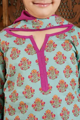  girls' green and pink kurta, pant and dupatta