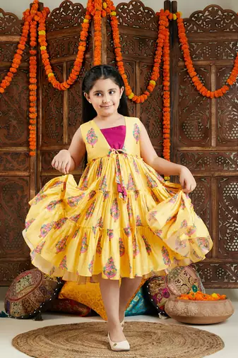  girls' yellow and pink ethnic dress