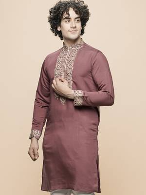 Maahi fabs cotton blend thread yoke design regular straight festive occasion ethnic red kurta for men 4