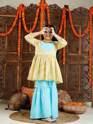  girls' yellow and aqua kurta pant set 1