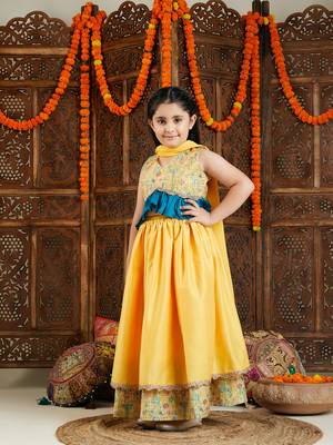  girls' yellow lehenga 2