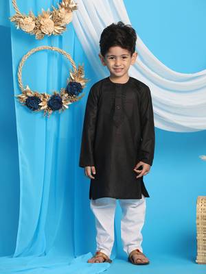 black and white kurta pyjama set 1