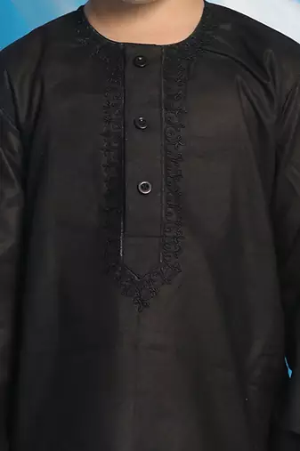 black and white kurta pyjama set
