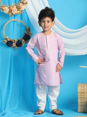 purple and white kurta pyjama set 1