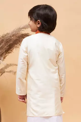 cream kurta