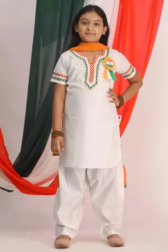  girls' white kurta set