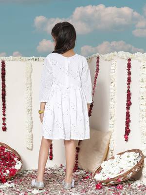  girls' white ethnic dress 3