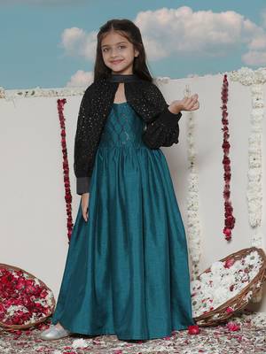  girls' green and black ethnic dress 1