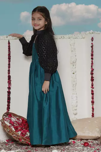  girls' green and black ethnic dress