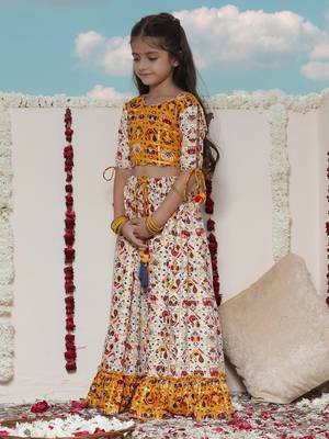  girls' yellow and cream lehenga set 3