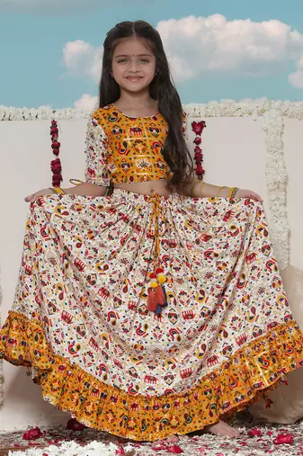  girls' yellow and cream lehenga set