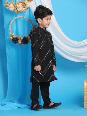 Shrestha by black kurta pyjama set 2